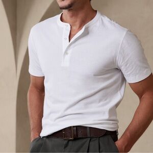 Banana Republic Short Sleeve Henley Organic Cotton
